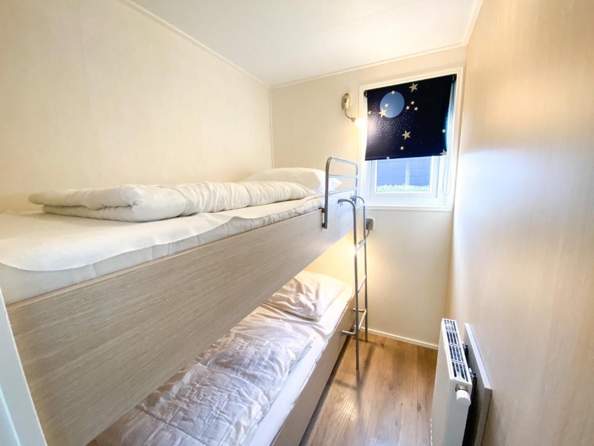 Kindvriendelijk Chalet Voor 6 Personen Se05 Serooskerke  Luaran gambar